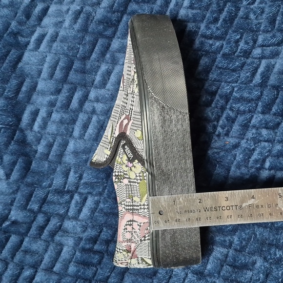 Vans Slip-On Stackform Platform Shoes In Tapestry Floral Black SZ 8 Women, New - Picture 9 of 15